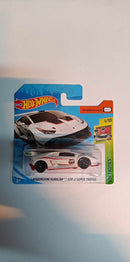 Hot Wheels LAMBORGHINI HURACAN LP 620-2 SUPER TROFEO white HW Exotics -SHORT CARD (FJX97)