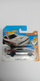 Hot Wheels Muscle Mania ‘15 Dodge Charger SRT -3/10--66/365 (FJX75)