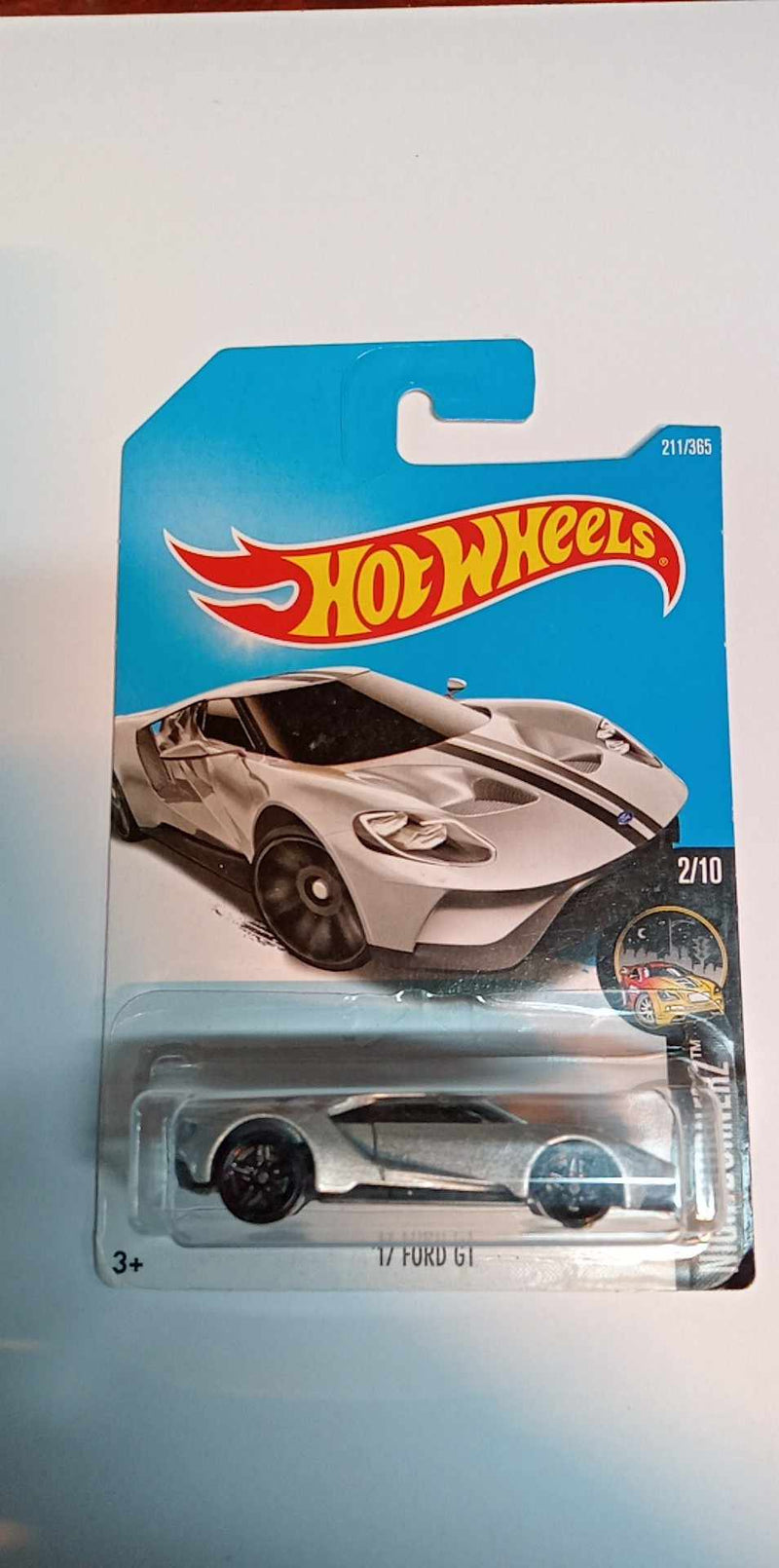 Hot Wheels 2017 Nightburnerz - 17 Ford GT- 2/10--211/365 (DTY76)