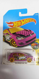 2017 Hot Wheels #111 - Volkswagen Golf MK7 Pink HW Art Cars #6 (DVB82)