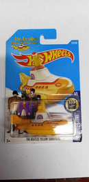 2015 Hot Wheels Beatles Yellow Submarine HW Screen Time 5/5 (DHP33)