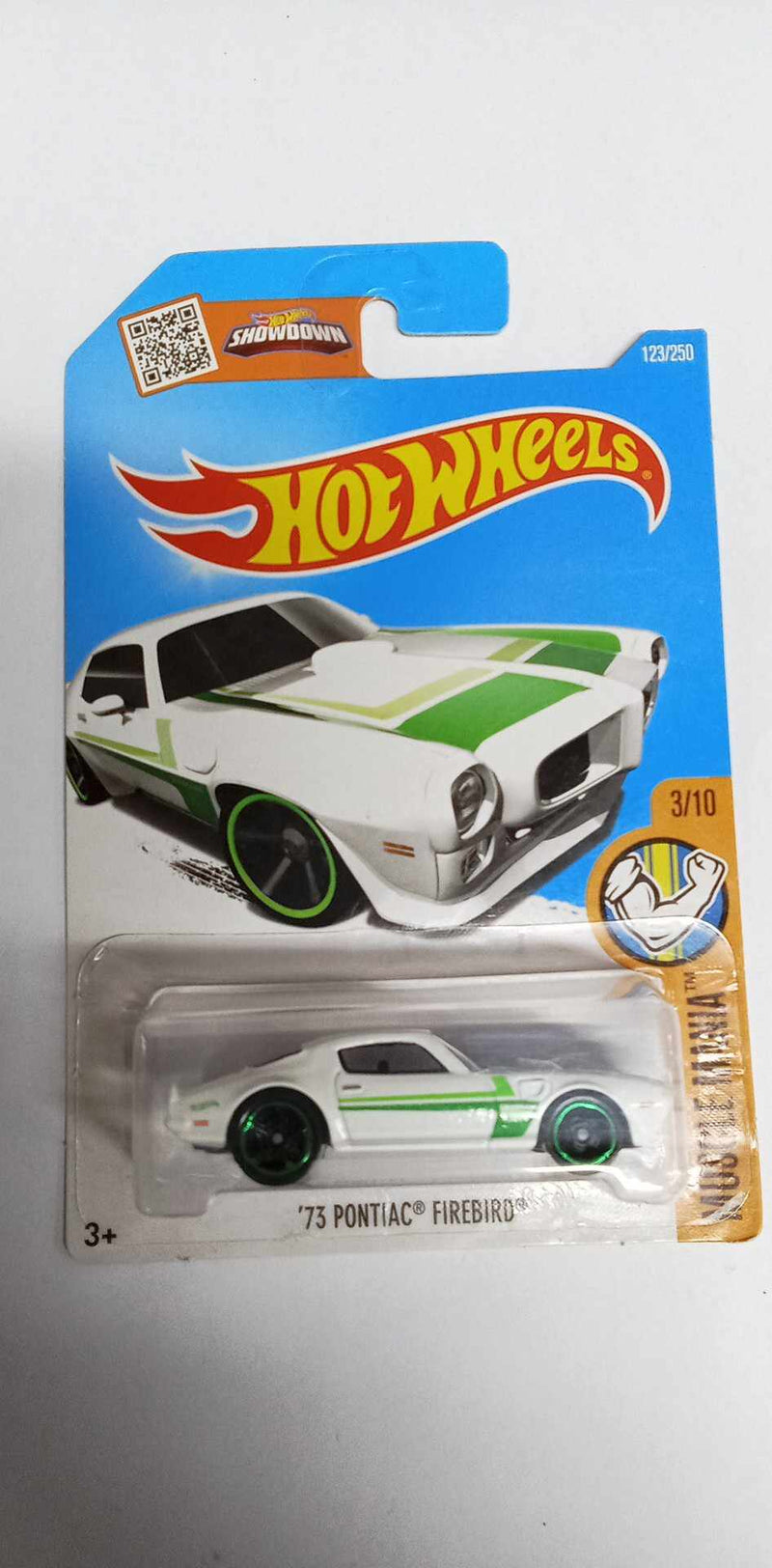 2015 Hot Wheels Muscle Mania 3/10- White '73 Pontiac Firebird  123/250 (DHX32)