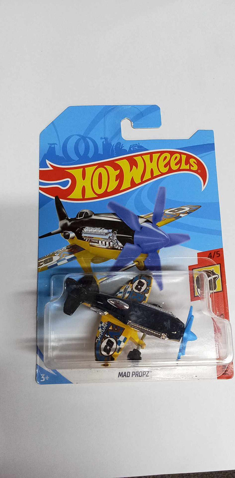 2018 Hot Wheels HW Daredevils 4/5 MAD PROPZ (FRR90)