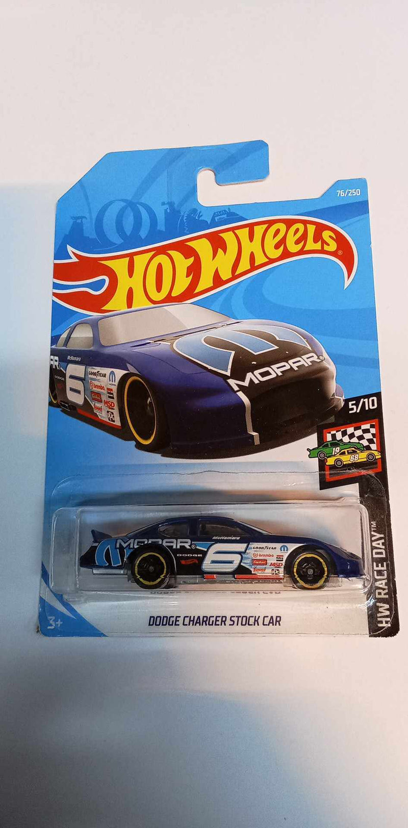 Hot Wheels 5 10 Dodge Charger Stock Car HW Race Day 76 250 FYD22 Extreme Hobbies