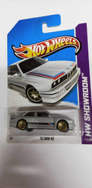 2013 Hot Wheels -HW Showroom- '92 BMW M3