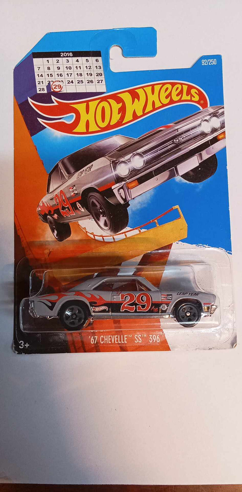 2016 Hot Wheels - Chevy 1967 Chevelle SS 396 -92/250 Leap Year (DHX38)