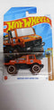 2024 Hot Wheels #178- HW Dirt 1/10- MERCEDES-BENZ UNIMOG 1300 (HTF05)