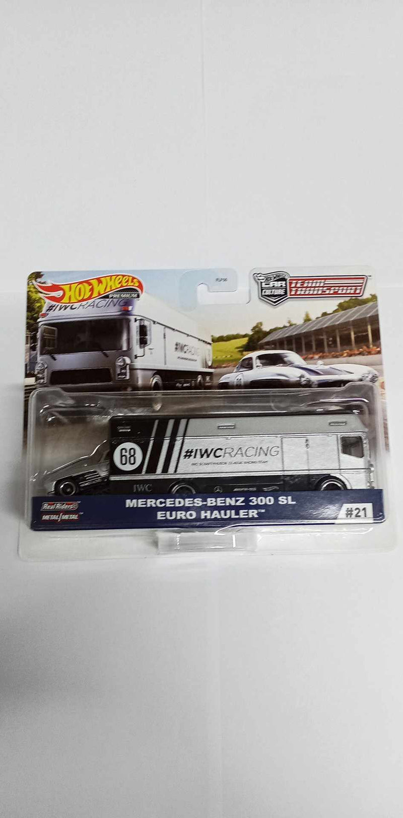 2020 HOT WHEELS -TEAM TRANSPORT EURO HAULER W/ MERCEDES BENZ 300 SL (GJT43)