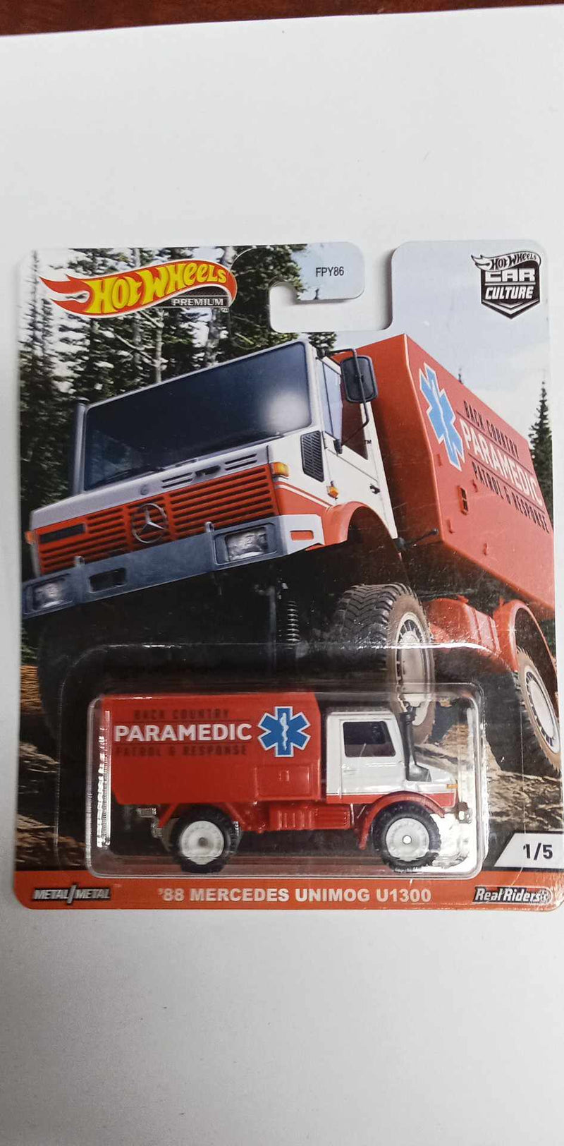 2020 HOT WHEELS -'88 Mercedes Unimog U1300 -Car Culture- Wild Terrain 1/5  (GJP90)