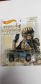 2018 Hot Wheels -Star Wars- Bounty Hunter Zuckuss- Chevy Silverado Off Road (DWH22)