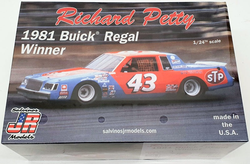 Salvinos JR Models 1/24 Richard Petty 1981 Buick Regal (rpb1981d)