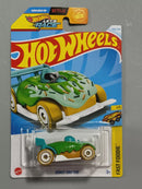 Hot Wheels 2024 Let's Race Green Donut Drifter # 150/250 Fast Foodie # 1/5 (HTB46)