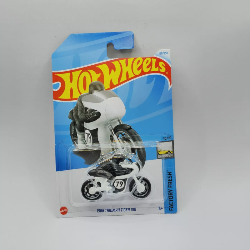 2024 HOT WHEELS 1966 TRIUMPH TIGER 100 190/25--10/10 (