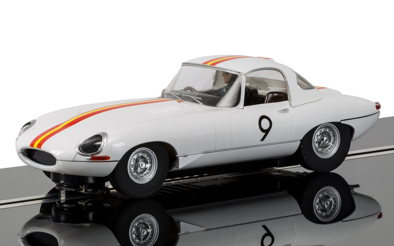 SCALEXTRIC JAGUAR E TYPE 1965 BATHURST (C3890)